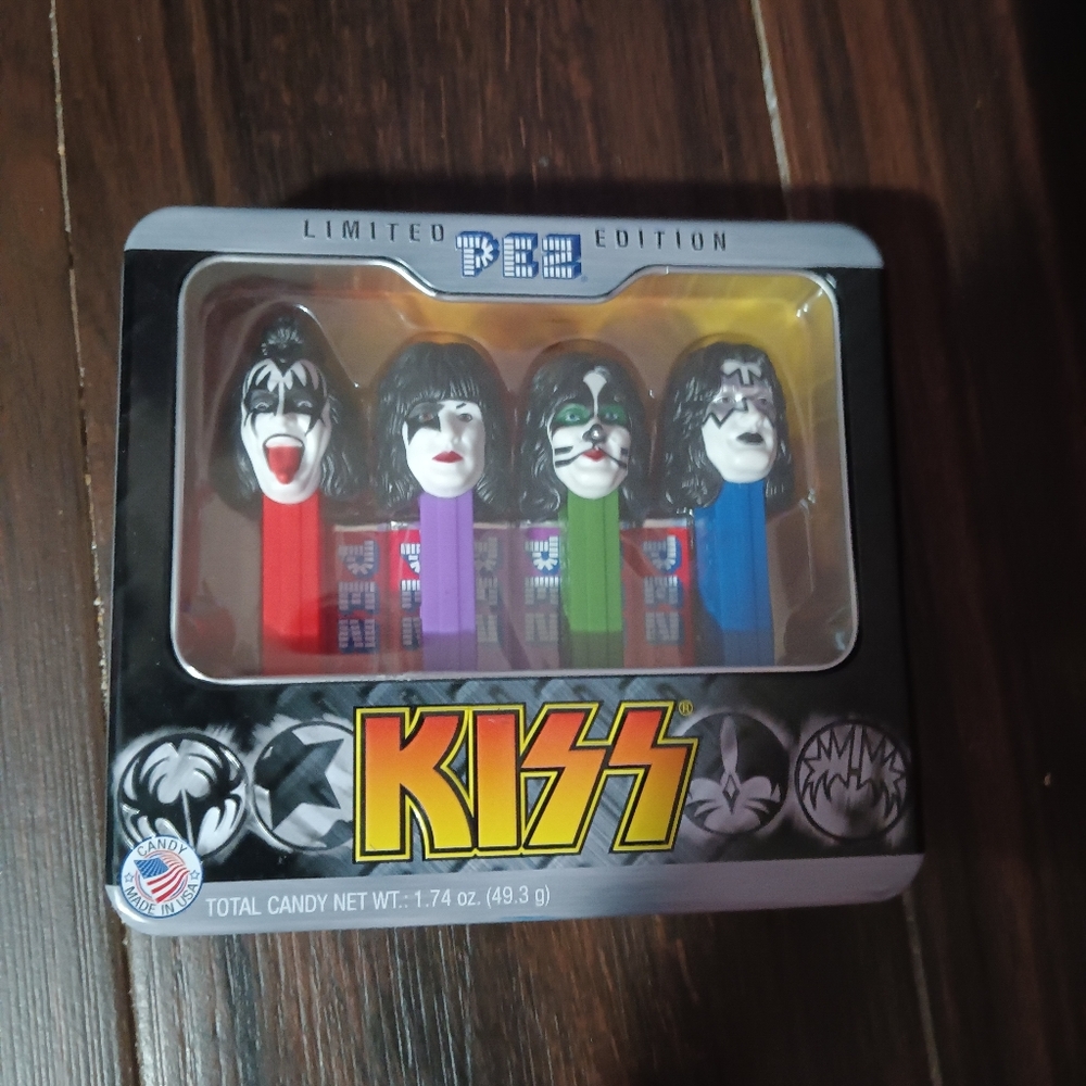 KISS Limited Edition Dispensers - Multicolor
